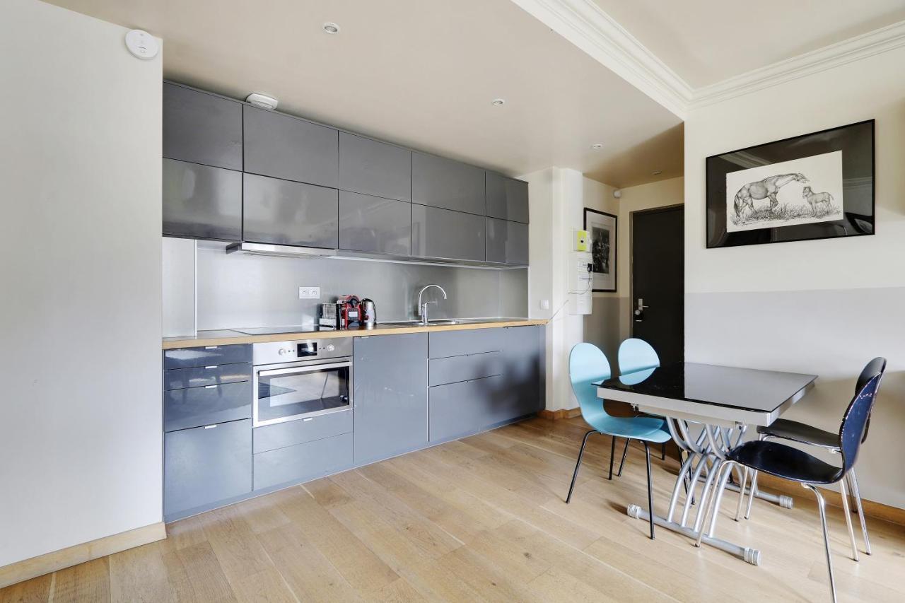 Pick A Flat'S Apartment In Eiffel Tower- Boulevard De Grenelle パリ エクステリア 写真