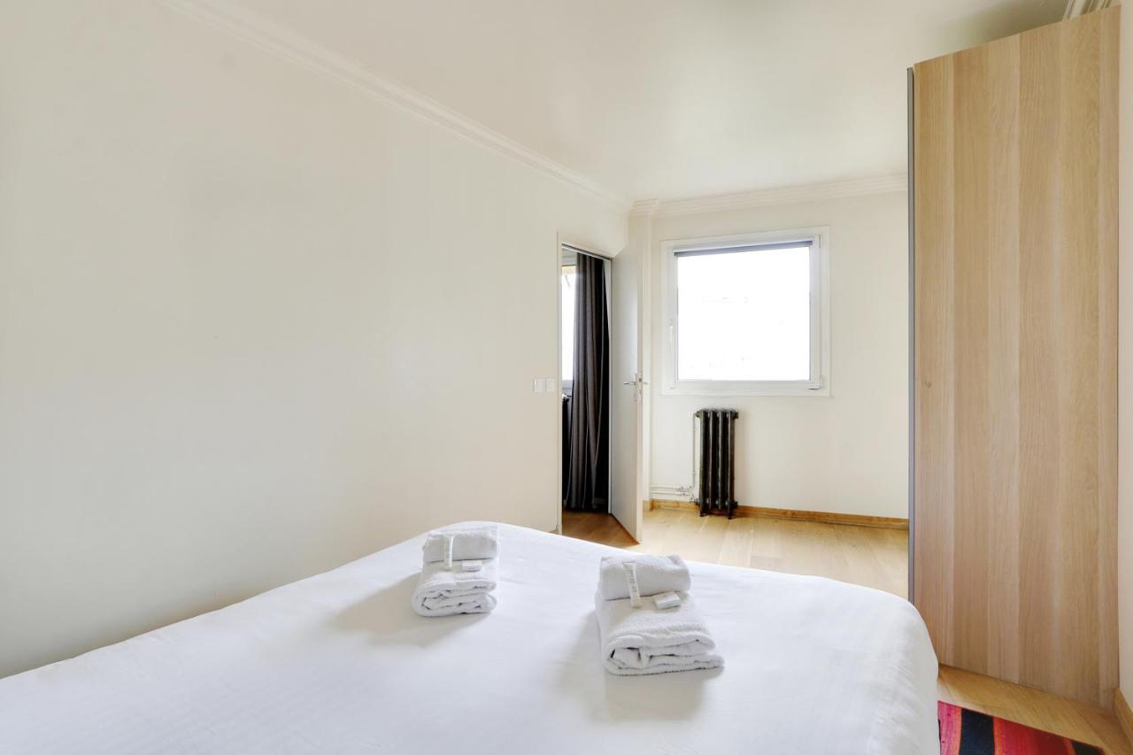 Pick A Flat'S Apartment In Eiffel Tower- Boulevard De Grenelle パリ エクステリア 写真